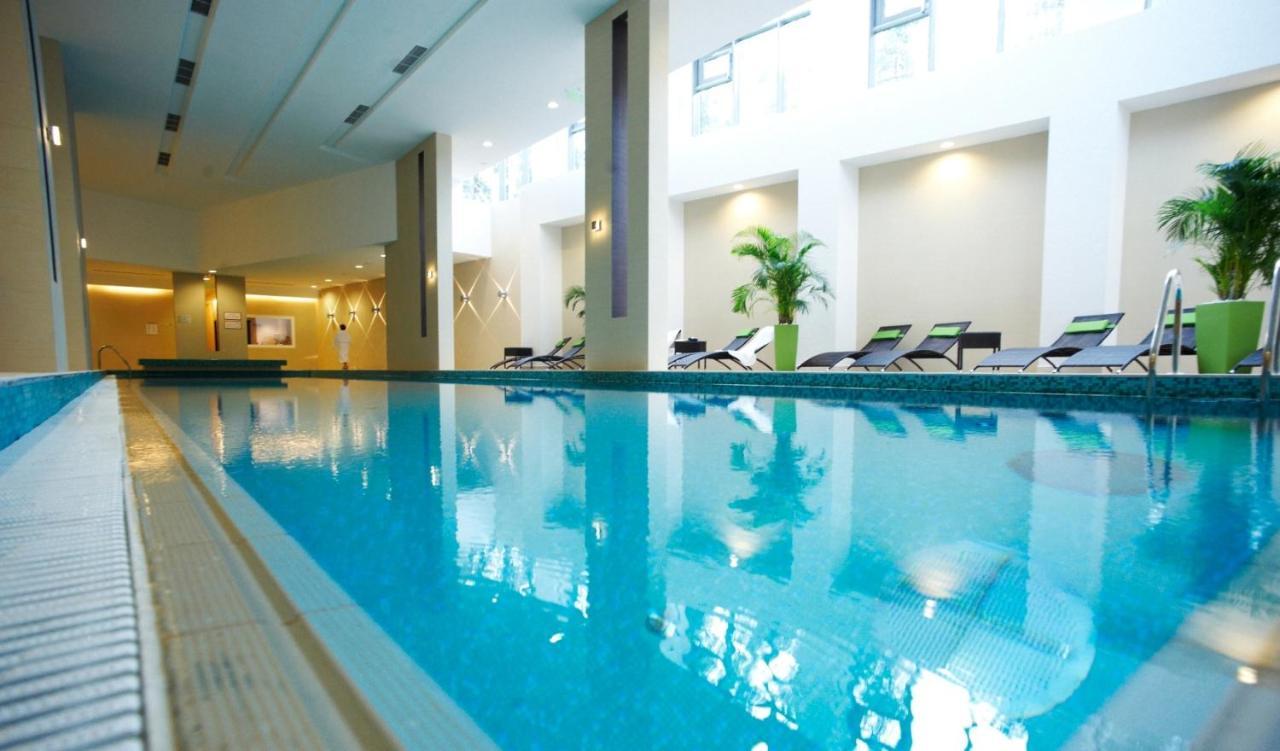 Abacus Business & Wellness Hotel Herceghalom Dış mekan fotoğraf