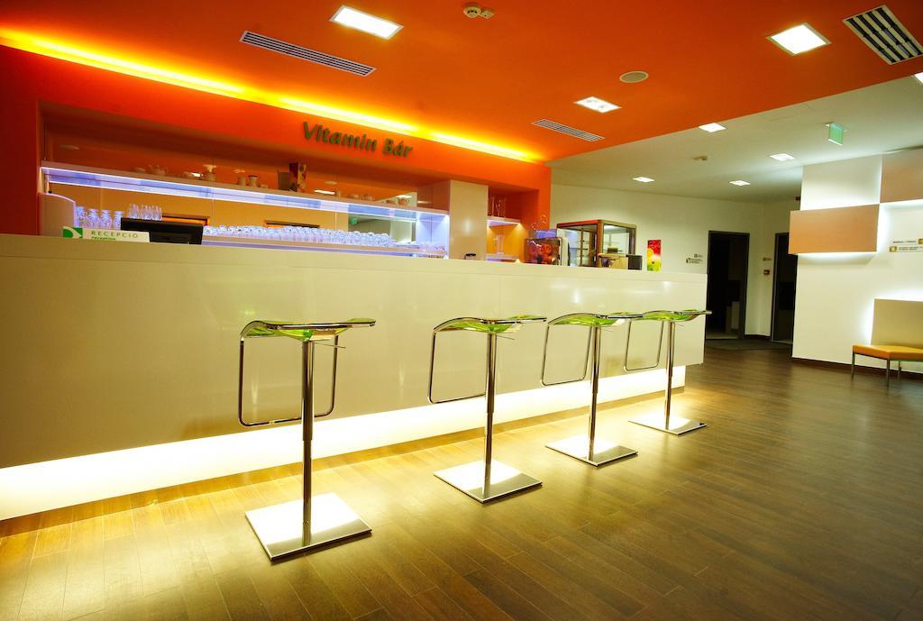 Abacus Business & Wellness Hotel Herceghalom Dış mekan fotoğraf